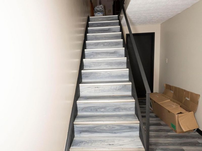 3654 Walnut Creek Drive , Columbus, OH 43224 Photo 6