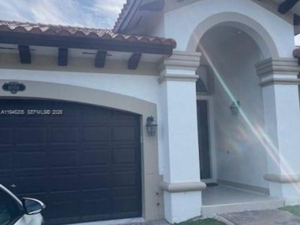8004 SW 195th Ter, Cutler Bay, FL 33157