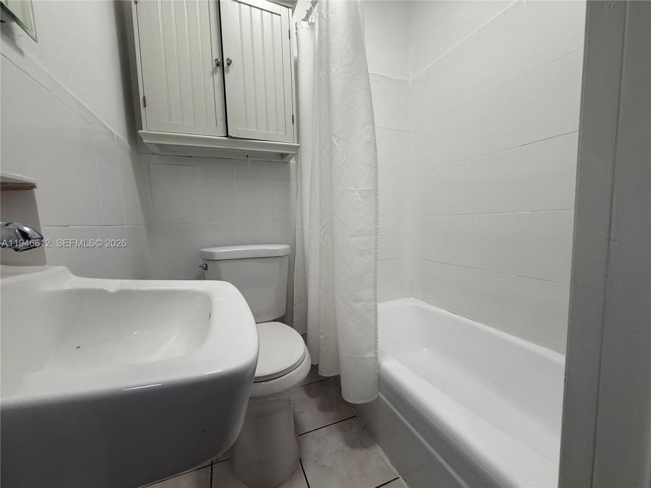 481 E 31th St, Unit E, Hialeah, FL 33013 Photo