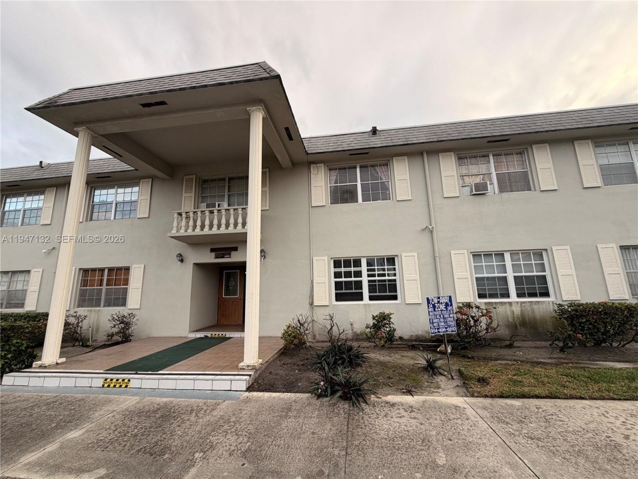 1520 Mckinley St, Unit 210E, Hollywood, FL 33020 Photo