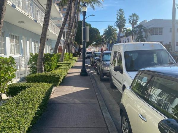 635 8th St, Unit 203, Miami Beach, FL 33139