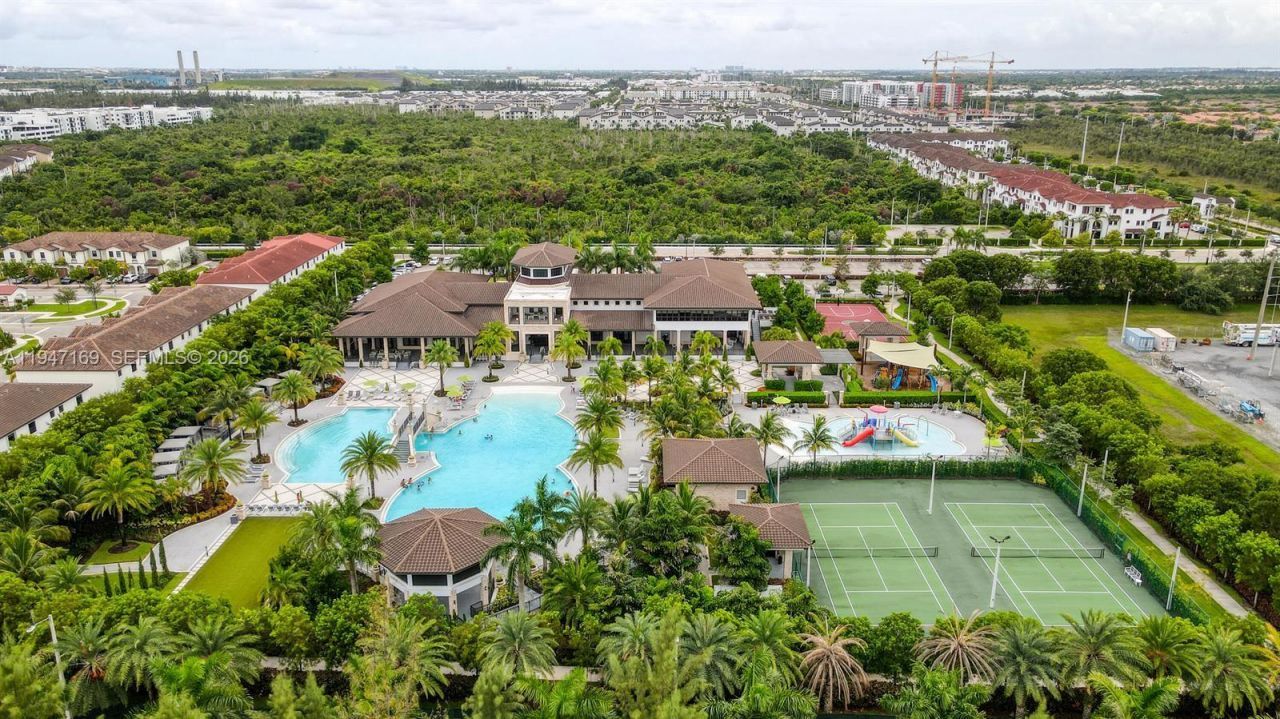 8850 NW 97th Ave, Unit 202, Doral, FL 33178 Photo