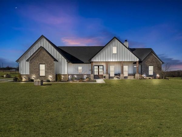 165 Quail Ridge Court, Decatur, TX 76234