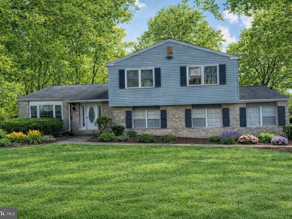 145 JOANNE ROAD, HOLLAND, PA 18966