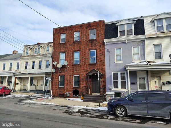 426 N 9TH STREET, LEBANON, PA 17046