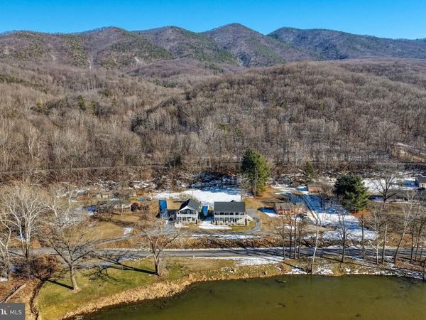 39 & 37 WHISTLE LANE, SHENANDOAH, VA 22849