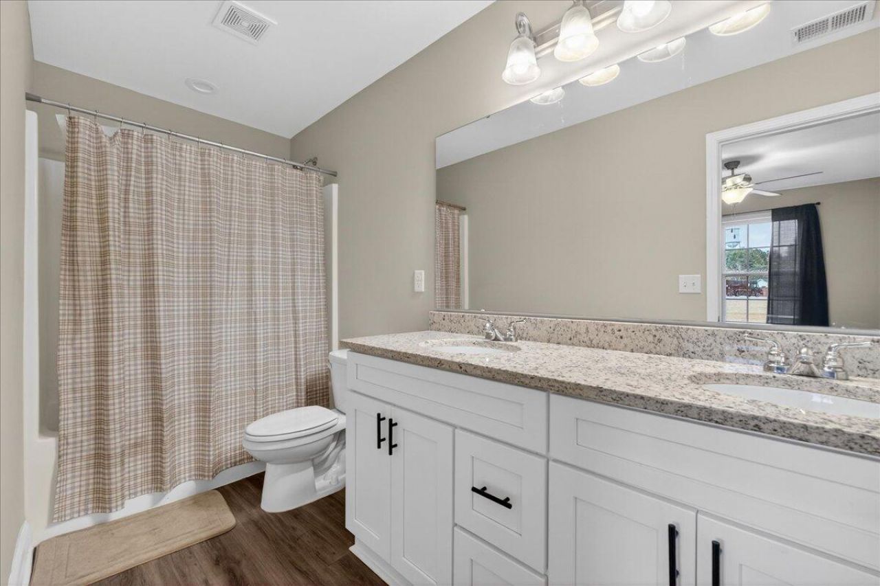 116 Elmwood Avenue Photo 17