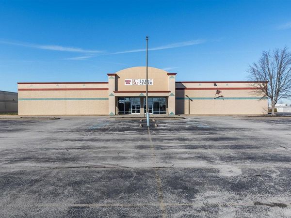 2625 Scottsville Road, Bowling Green, KY 42104