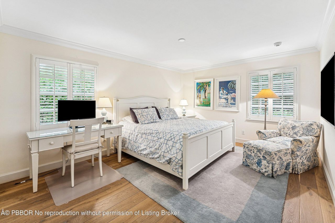 230 Onondaga Avenue, Palm Beach, FL 33480 Photo