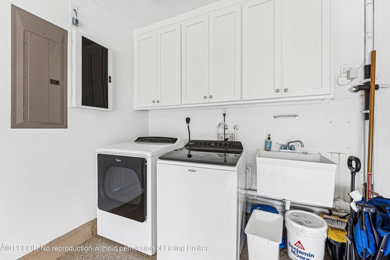 230 Onondaga Avenue, Palm Beach, FL 33480 Photo