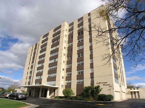 141 N La Grange Road, Unit 1006, La Grange, IL 60525