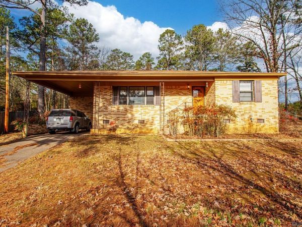 13819 Clinton Road, North Little Rock, AR 72118