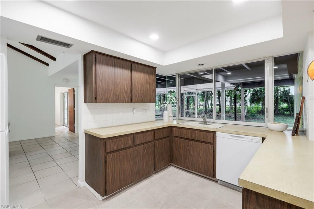525 Weber Blvd N, Naples, FL 34120 Photo