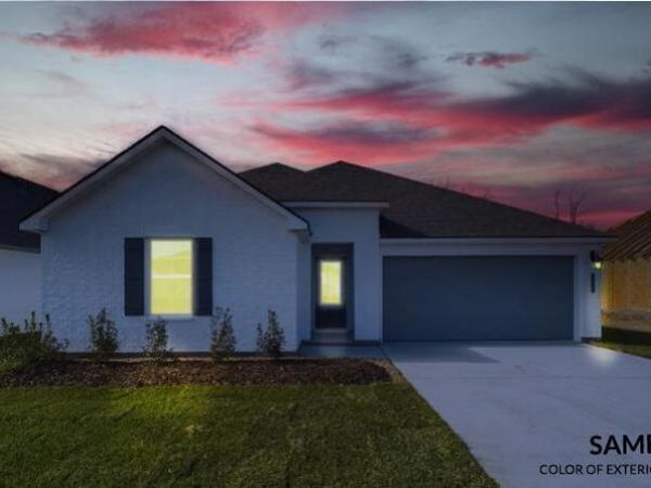 1519 Colonel Ridge, New Iberia, LA 70560