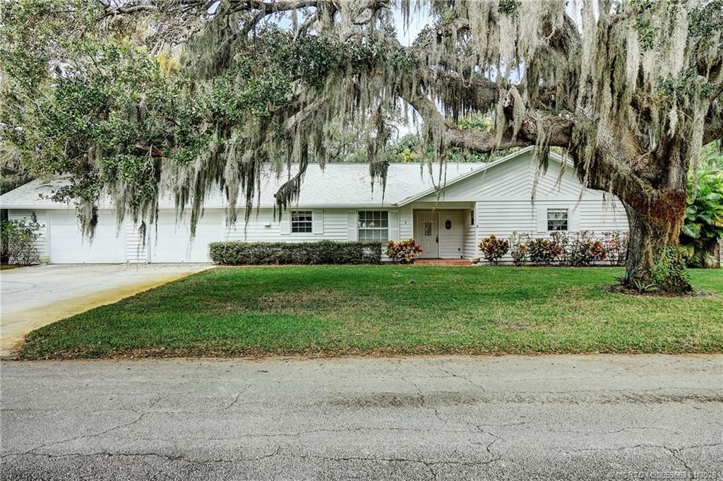 4 Miramar Road, Stuart, FL 34996 Photo