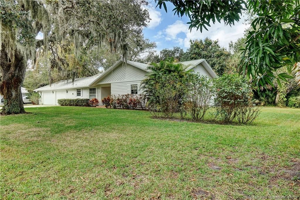 4 Miramar Road, Stuart, FL 34996 Photo