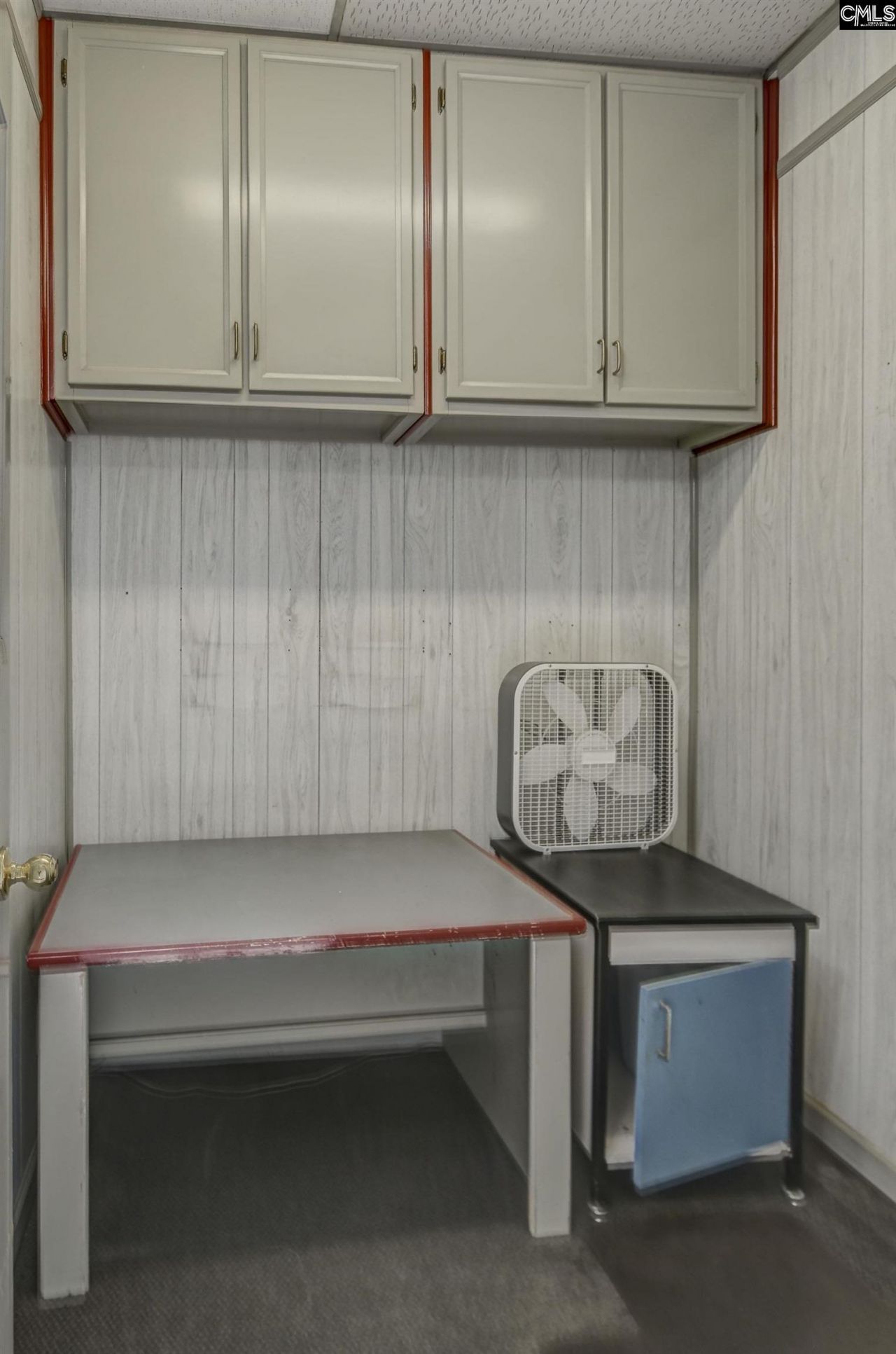 225 Summerland Avenue  Photo 25