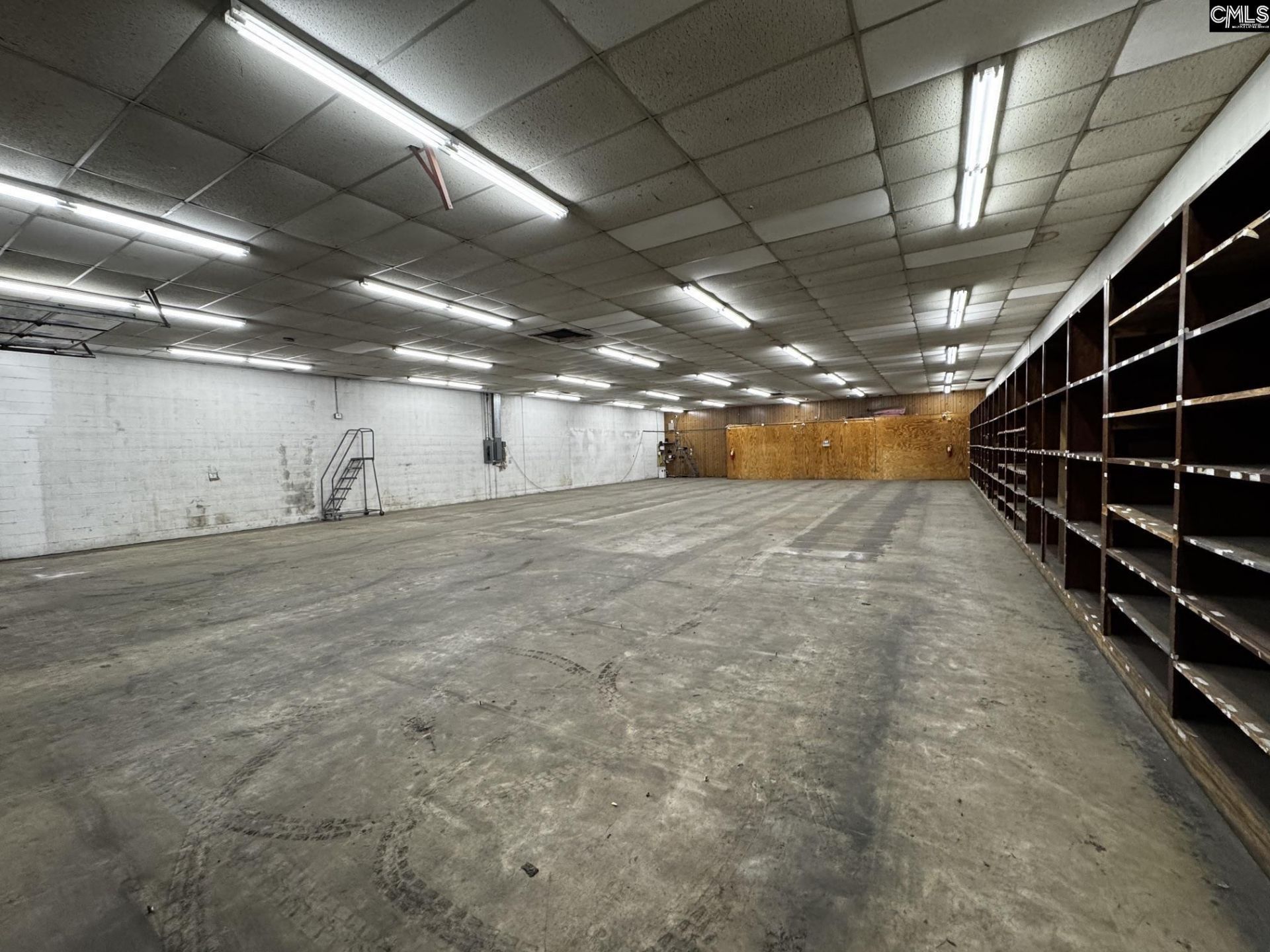 225 Summerland Avenue Photo 41