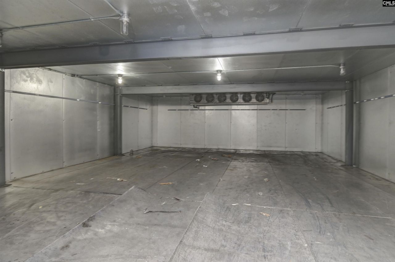 225 Summerland Avenue  Photo 60