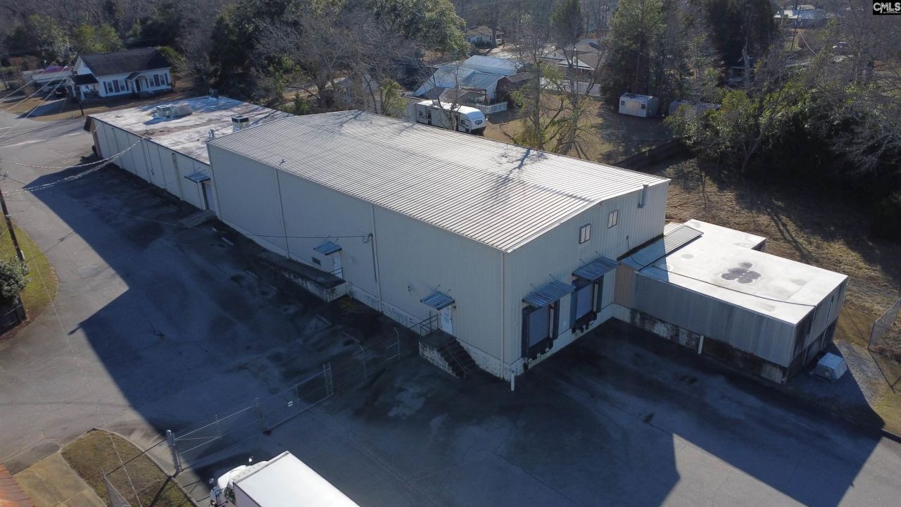 225 Summerland Avenue  Photo 70