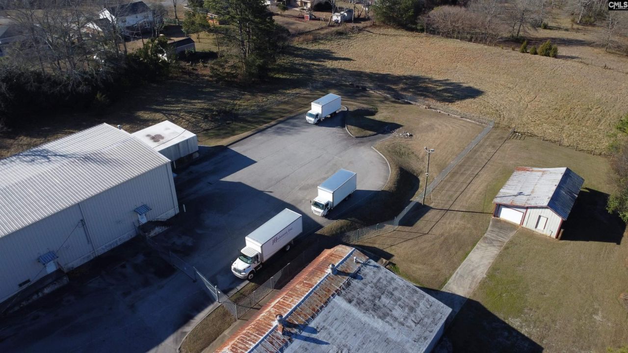 225 Summerland Avenue  Photo 72