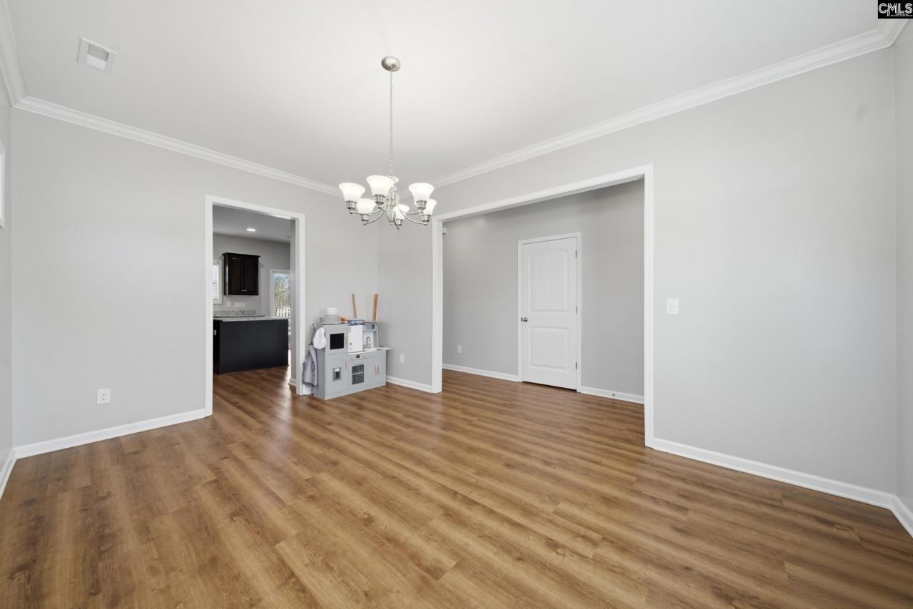 728 Oak Moss Drive  Photo 6