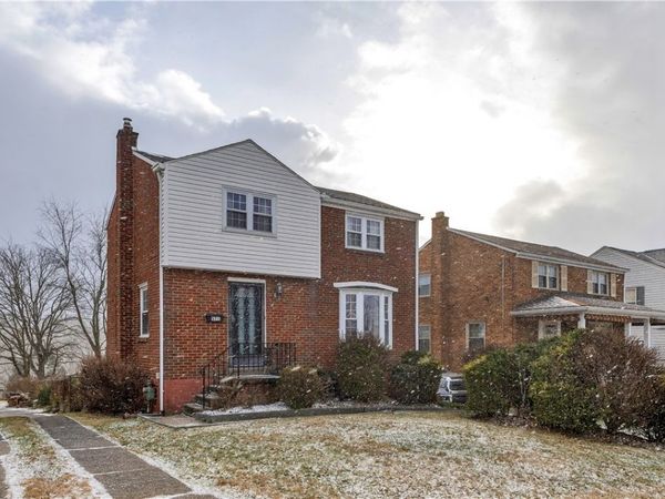 571 Helena St, East Mc Keesport, PA 15035