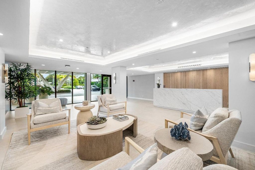 2784 S Ocean Boulevard, Unit 303e, Palm Beach, FL 33480 Photo