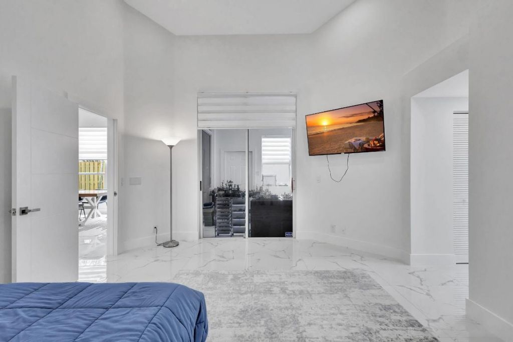 6631 NW 25th Avenue, Boca Raton, FL 33496 Photo