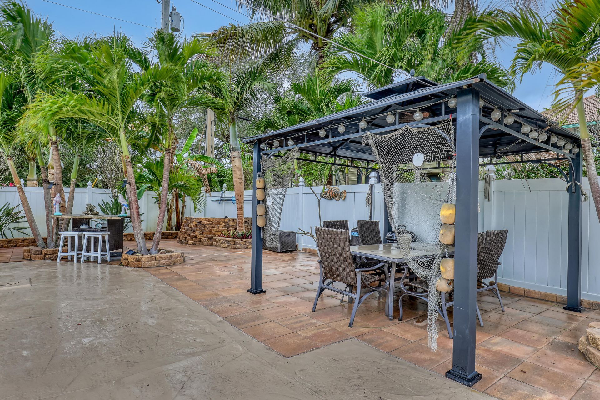 1890 SW 59th Avenue Sw, Plantation, FL 33317 Photo