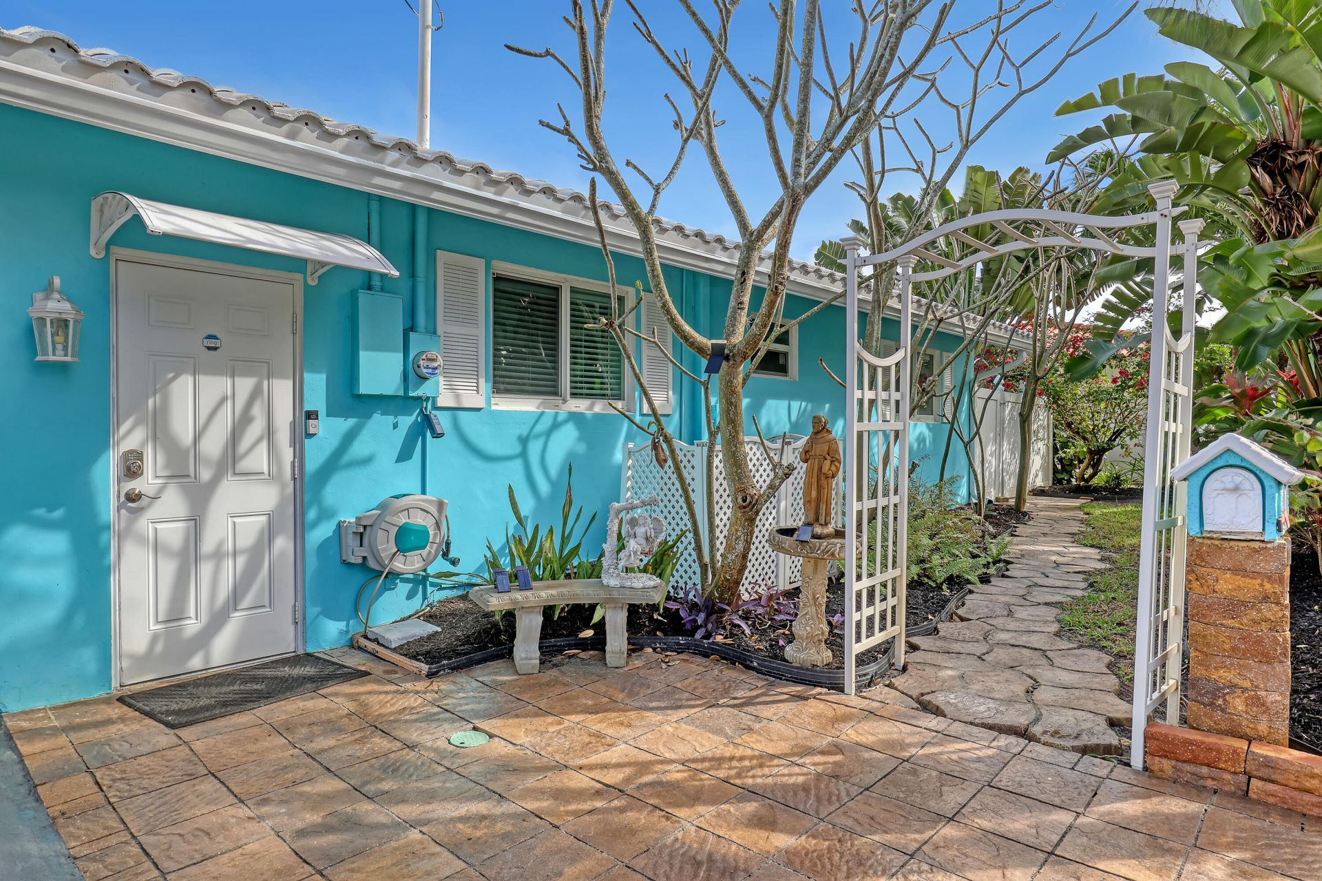 1890 SW 59th Avenue Sw, Plantation, FL 33317 Photo