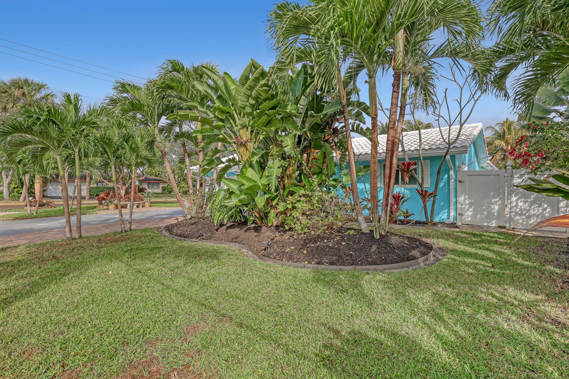 1890 SW 59th Avenue Sw, Plantation, FL 33317 Photo