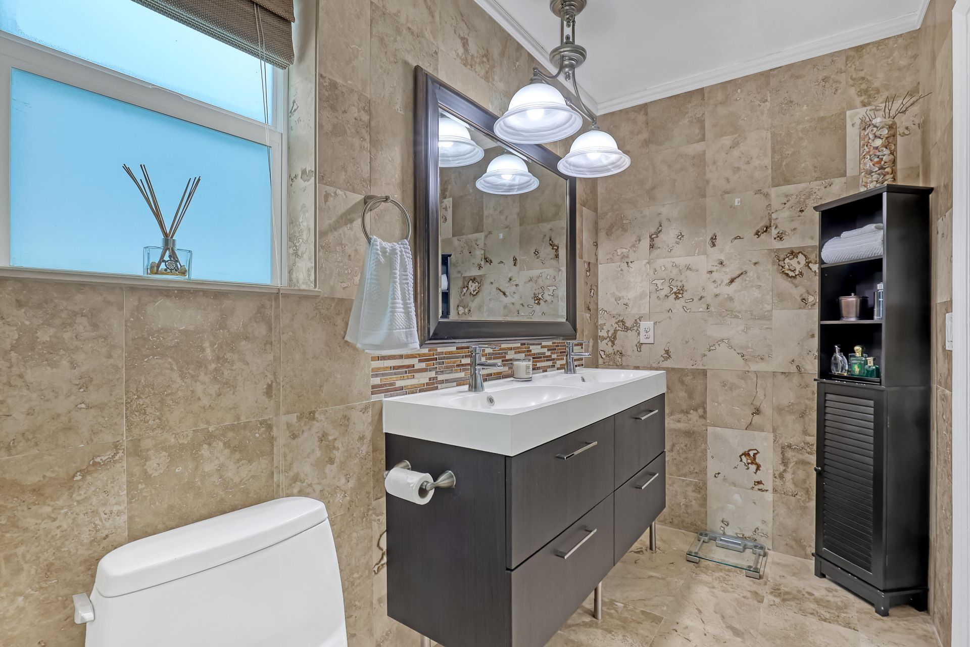 1890 SW 59th Avenue Sw, Plantation, FL 33317 Photo