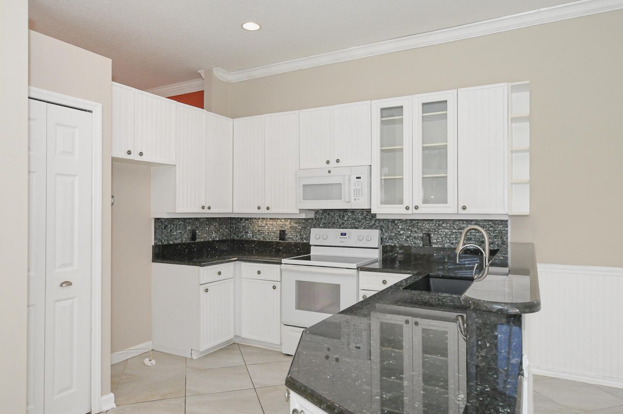 709 SW Saint Vincent Cove, Port Saint Lucie, FL 34986 Photo