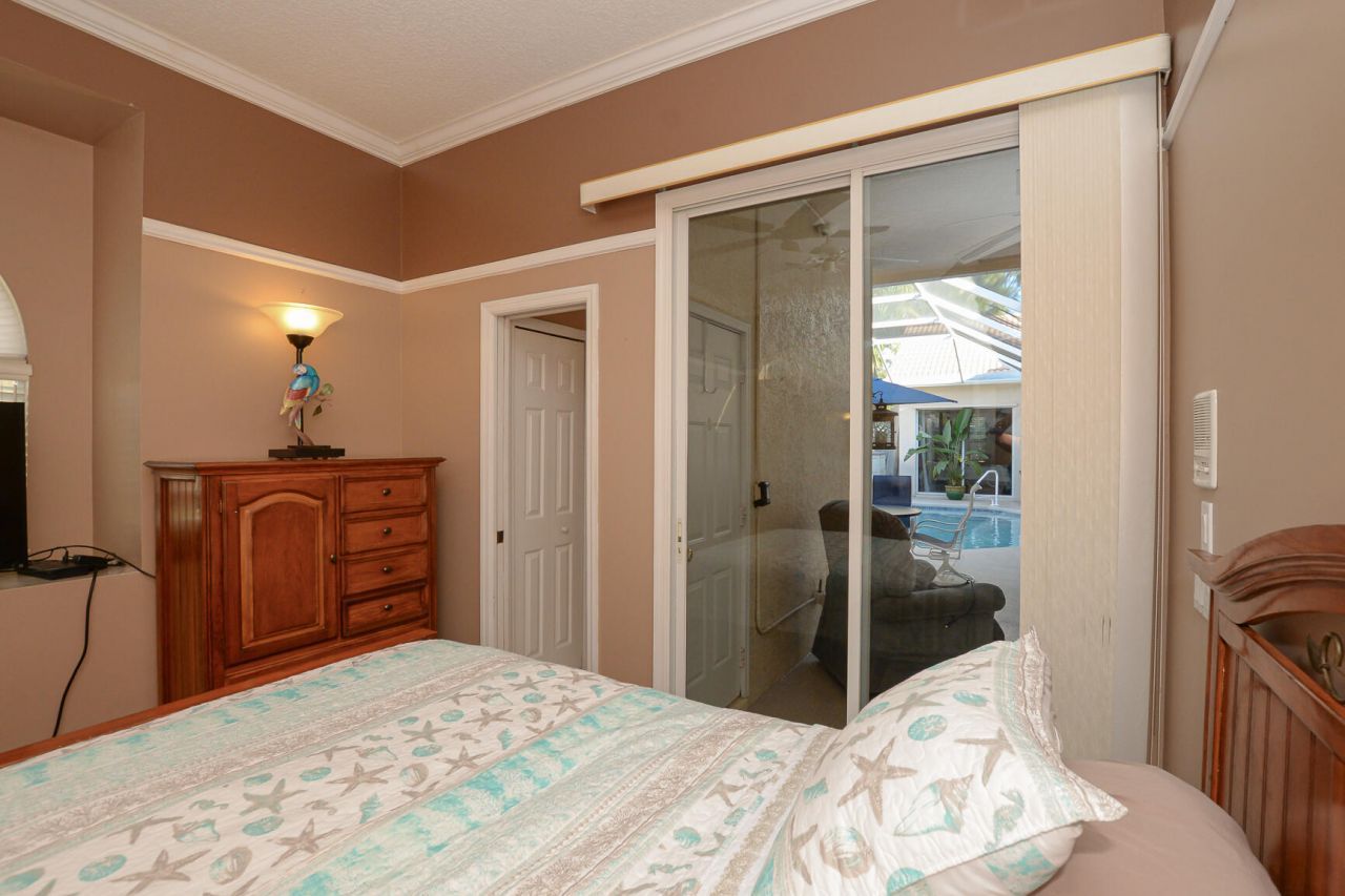 709 SW Saint Vincent Cove, Port Saint Lucie, FL 34986 Photo