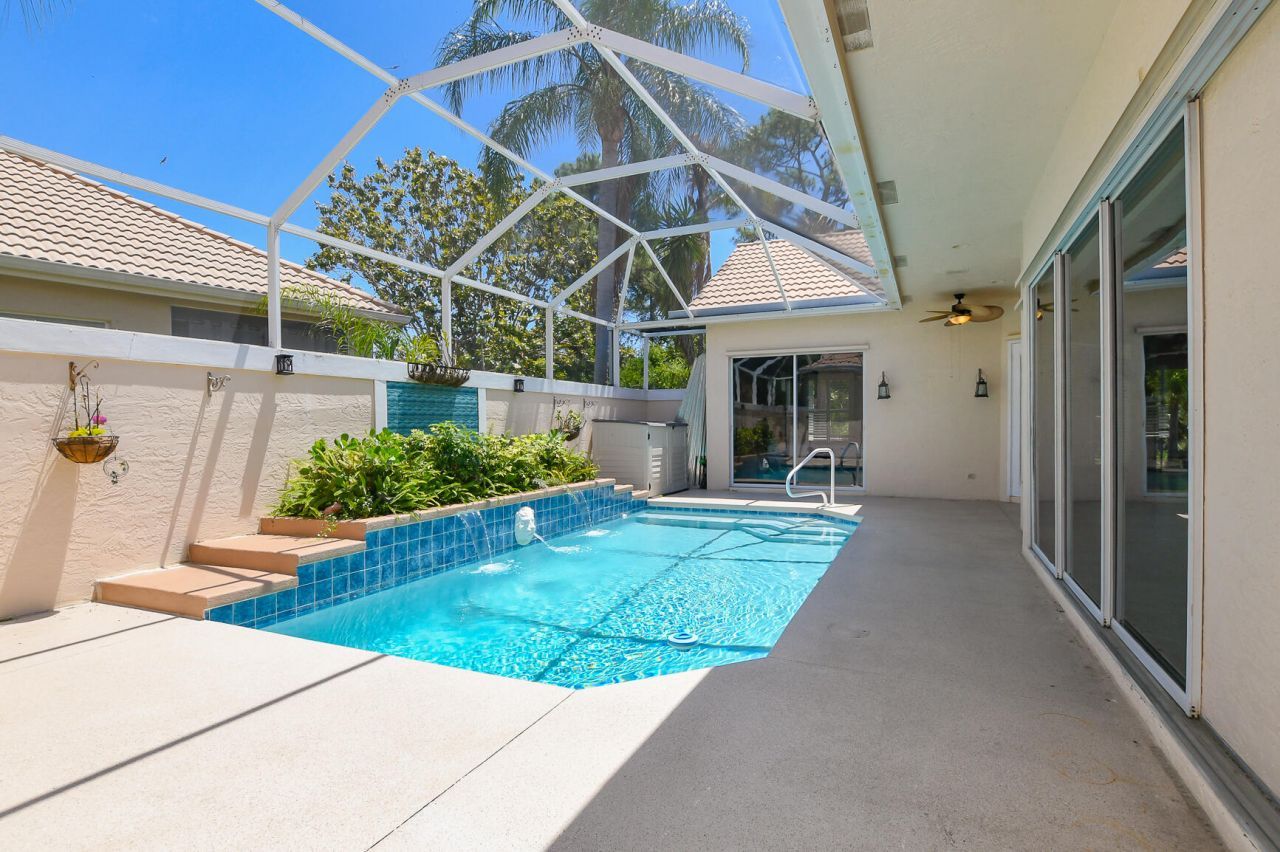 709 SW Saint Vincent Cove, Port Saint Lucie, FL 34986 Photo