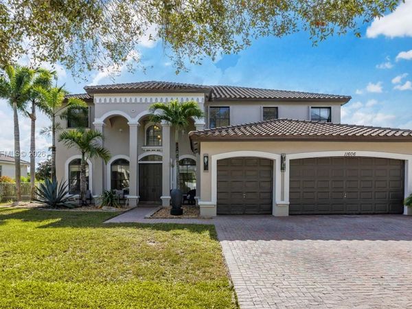 11606 Hibbs Grove Dr, Cooper City, FL 33330