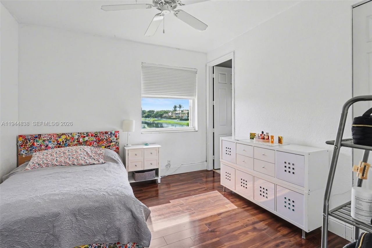 11606 Hibbs Grove Dr, Cooper City, FL 33330 Photo