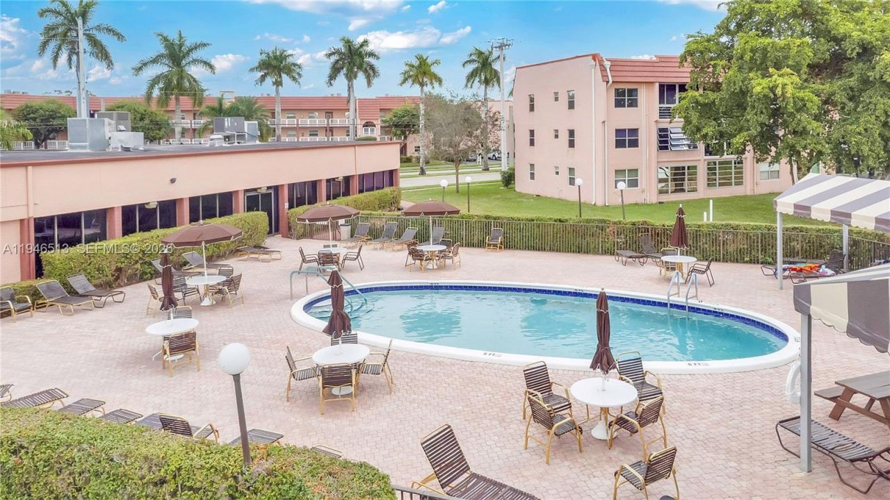 9721 Sunrise Lakes Blvd , Unit 201, Sunrise, FL 33322 Photo