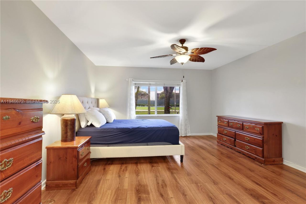 12850 SW 4th Ct, Unit 115I, Pembroke Pines, FL 33027 Photo