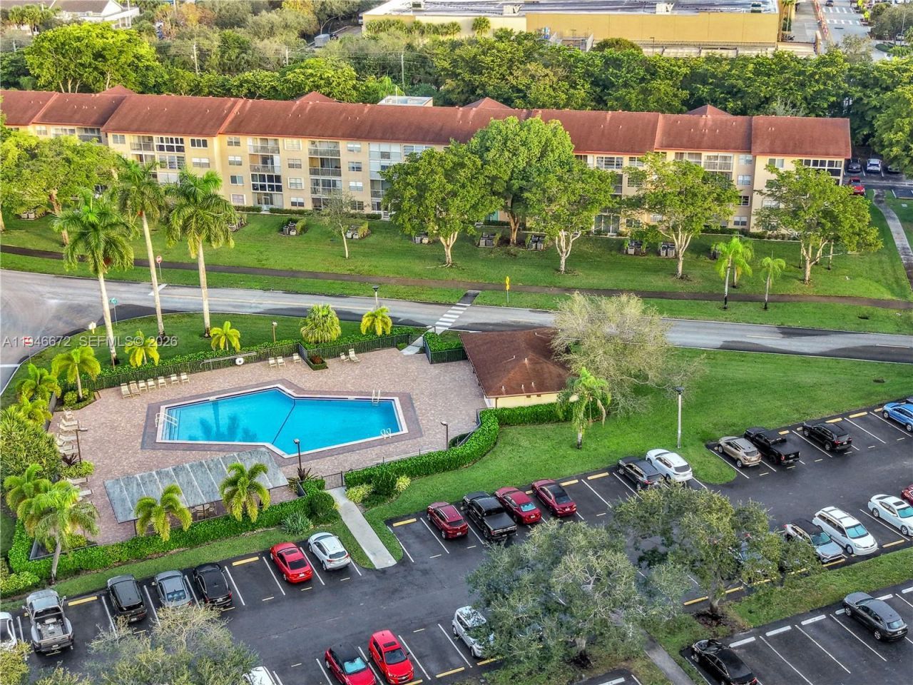 12850 SW 4th Ct, Unit 115I, Pembroke Pines, FL 33027 Photo