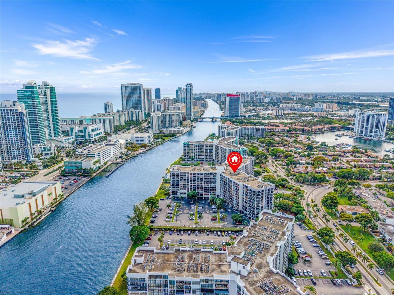 600 Parkview Dr, Unit 1114, Hallandale Beach, FL 33009 Photo