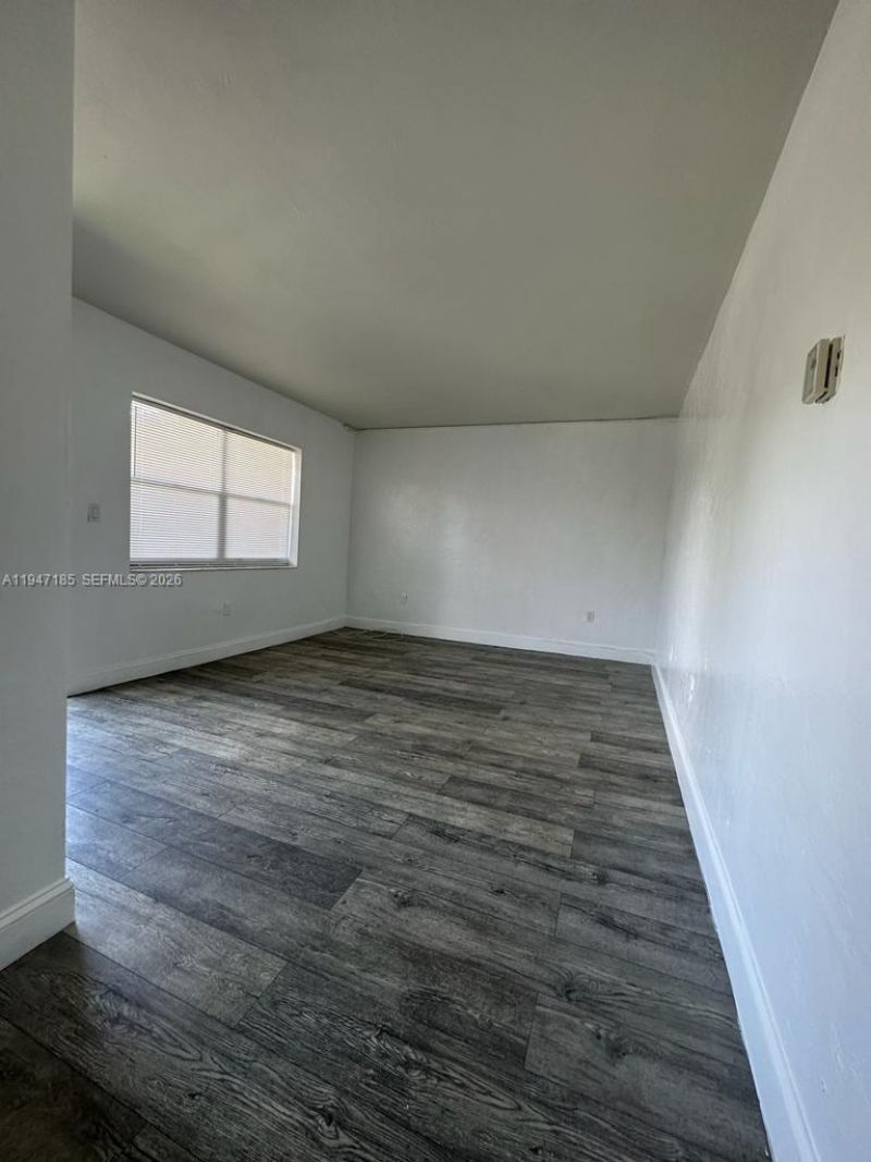 1545 NW 8th Ave , Unit 304, Miami, FL 33136 Photo