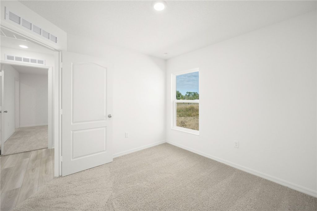 8436 100th Court , Vero Beach, FL 32967 Photo