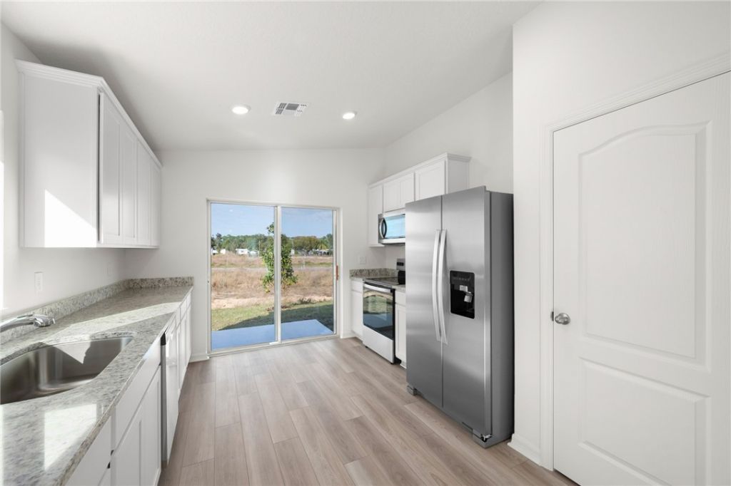 8436 100th Court , Vero Beach, FL 32967 Photo