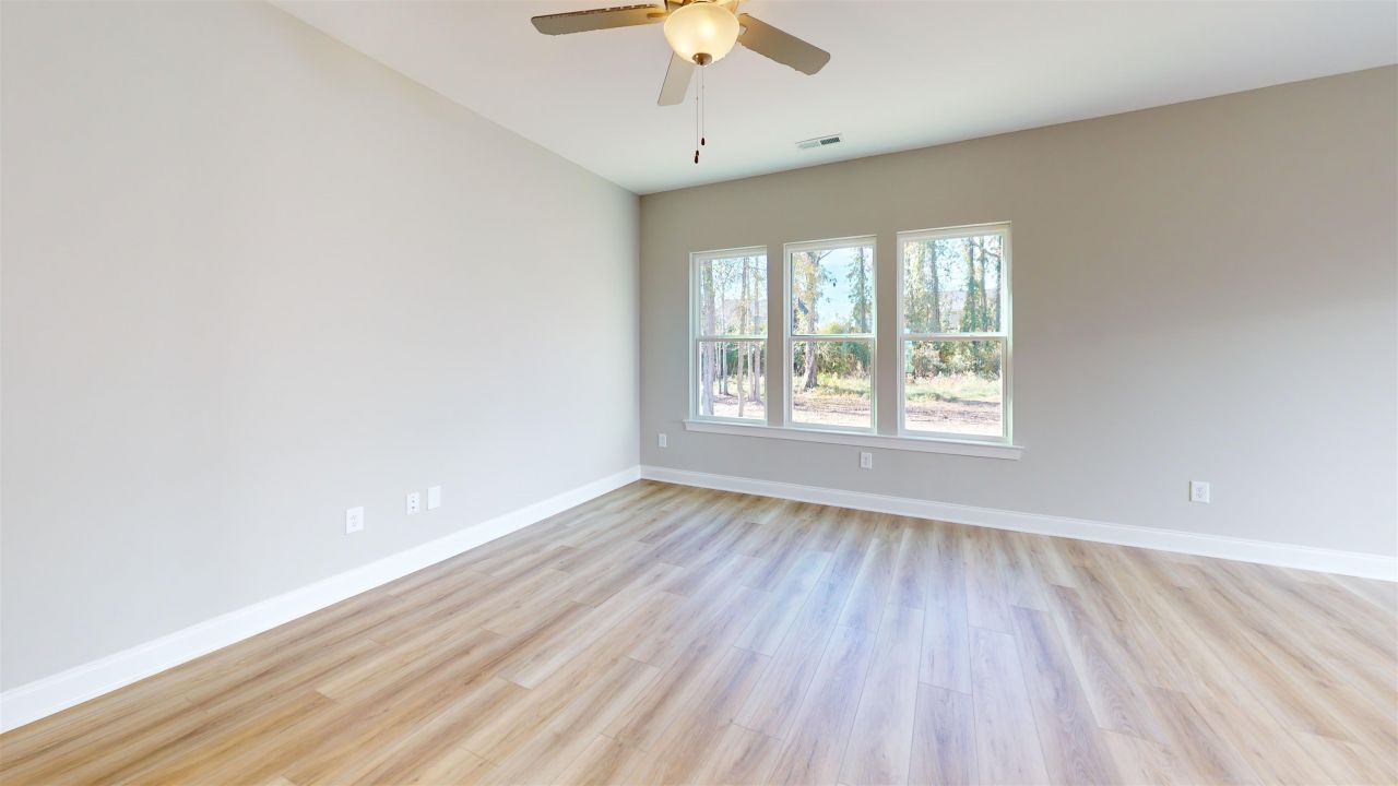 1032 Moen Loop Photo 14