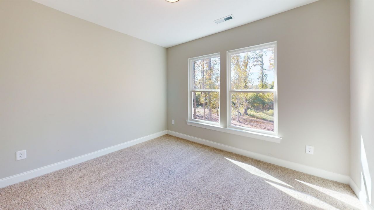 1032 Moen Loop Photo 21