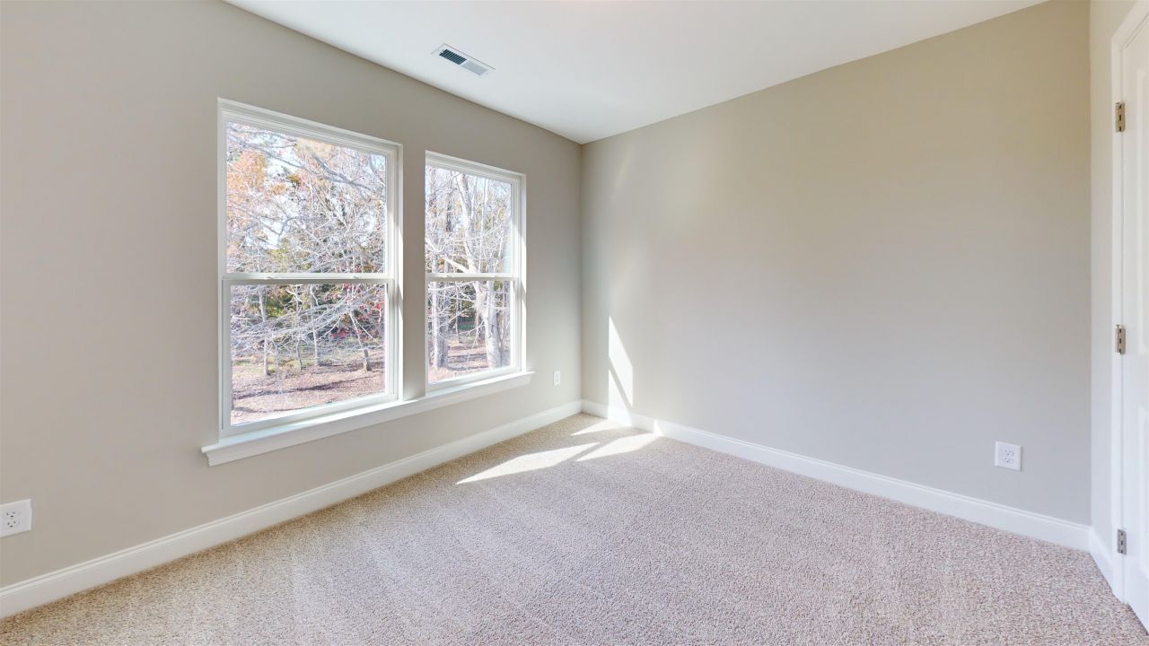 1032 Moen Loop Photo 23