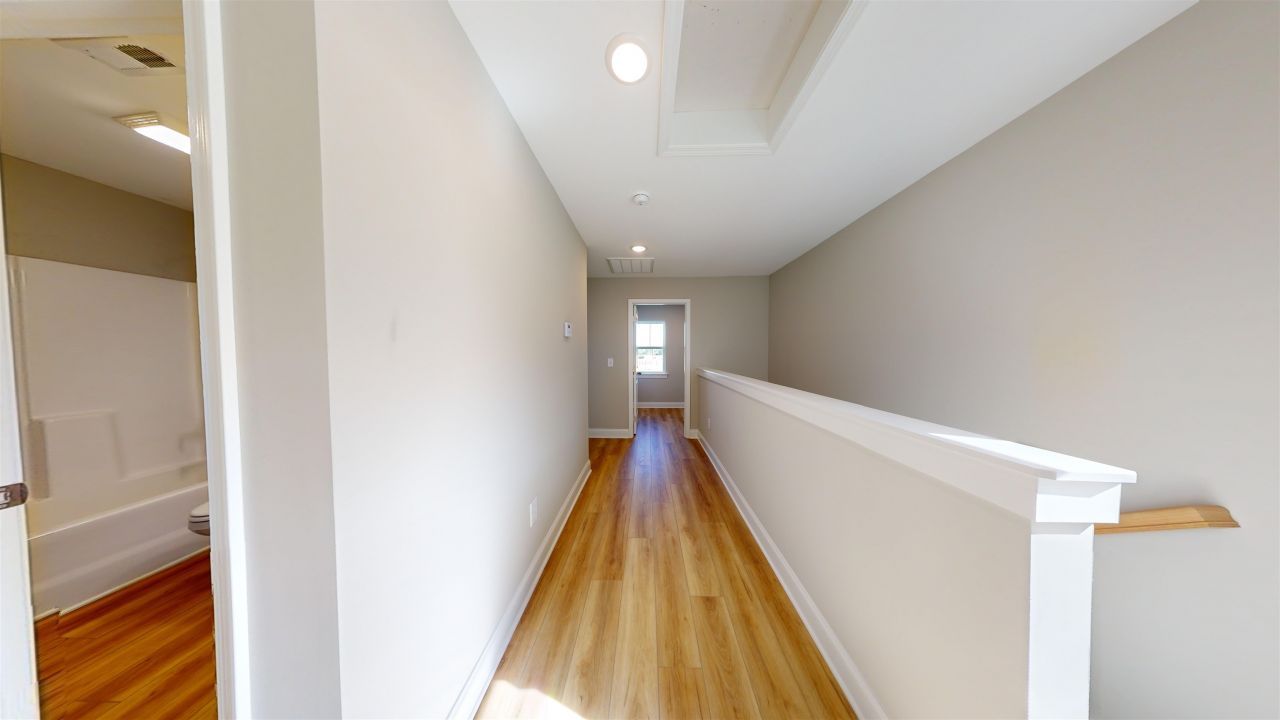 1032 Moen Loop Photo 24