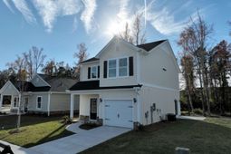 1032 Moen Loop photo 4